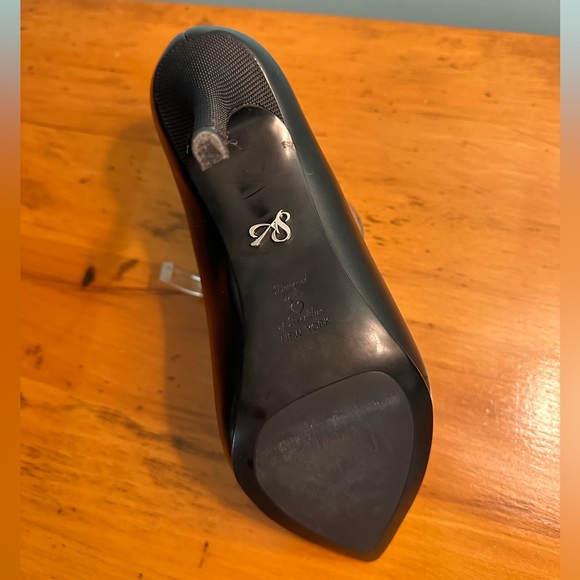 Victoria 2.0 Heel by Antonia Saint - 9B - Picture 9 of 16